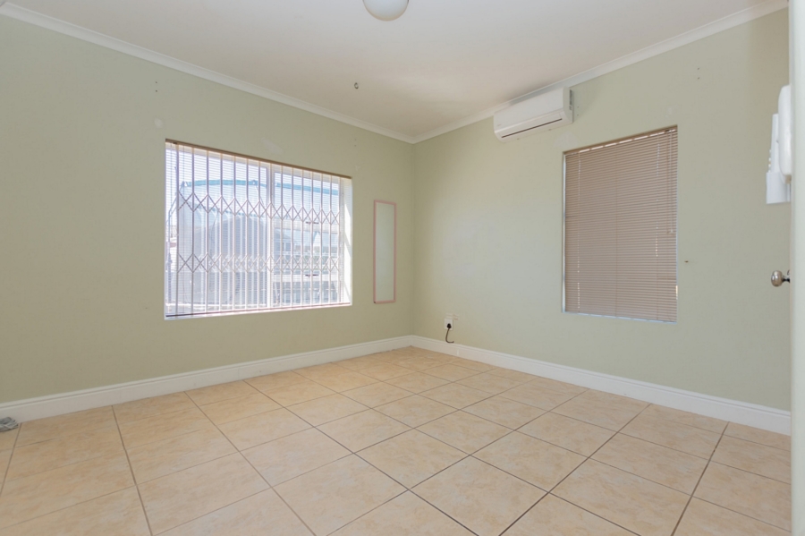 3 Bedroom Property for Sale in Country Club Western Cape